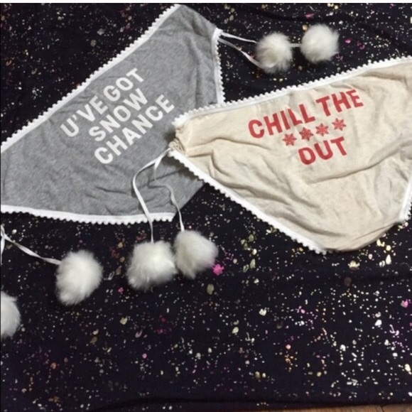 Winter break Pom Pom hip hugger panties - Picture 4 of 5